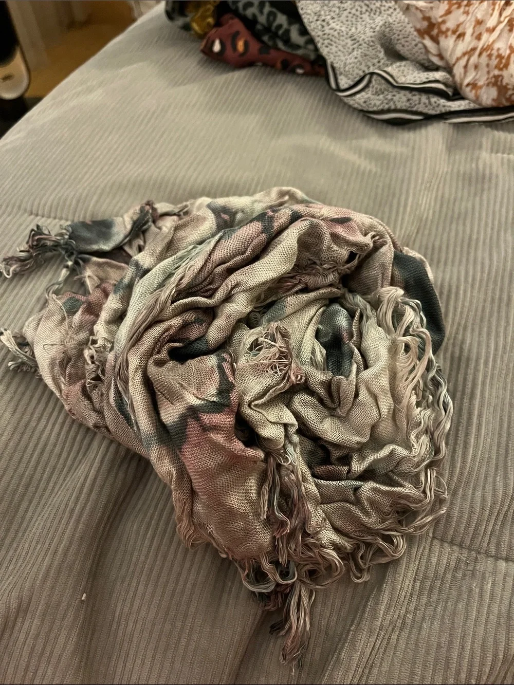 Women's Lightweight Printed Scarf a lot of 5